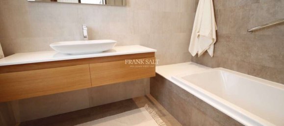 Adosado de 3 dormitorios en Sliema, Malta No. 9523 13