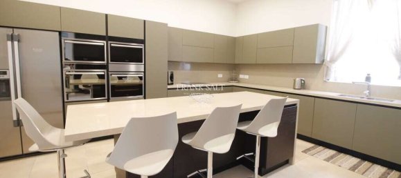 Adosado de 3 dormitorios en Sliema, Malta No. 9523 8