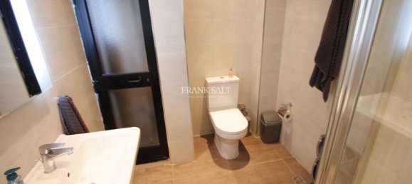 Adosado de 3 dormitorios en Sliema, Malta No. 9523 26