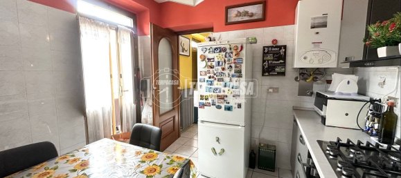 2 bedrooms Apartment in Turin, Italy No. 379507 7