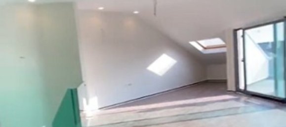 Villa 4+2 in Istanbul, Turkey No. 24697 8