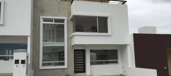 3 bedrooms House in Queretaro, Mexico No. 173662 2