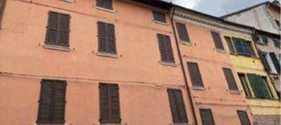2 rooms Apartment in Ferrara, Italy No. 25062 25