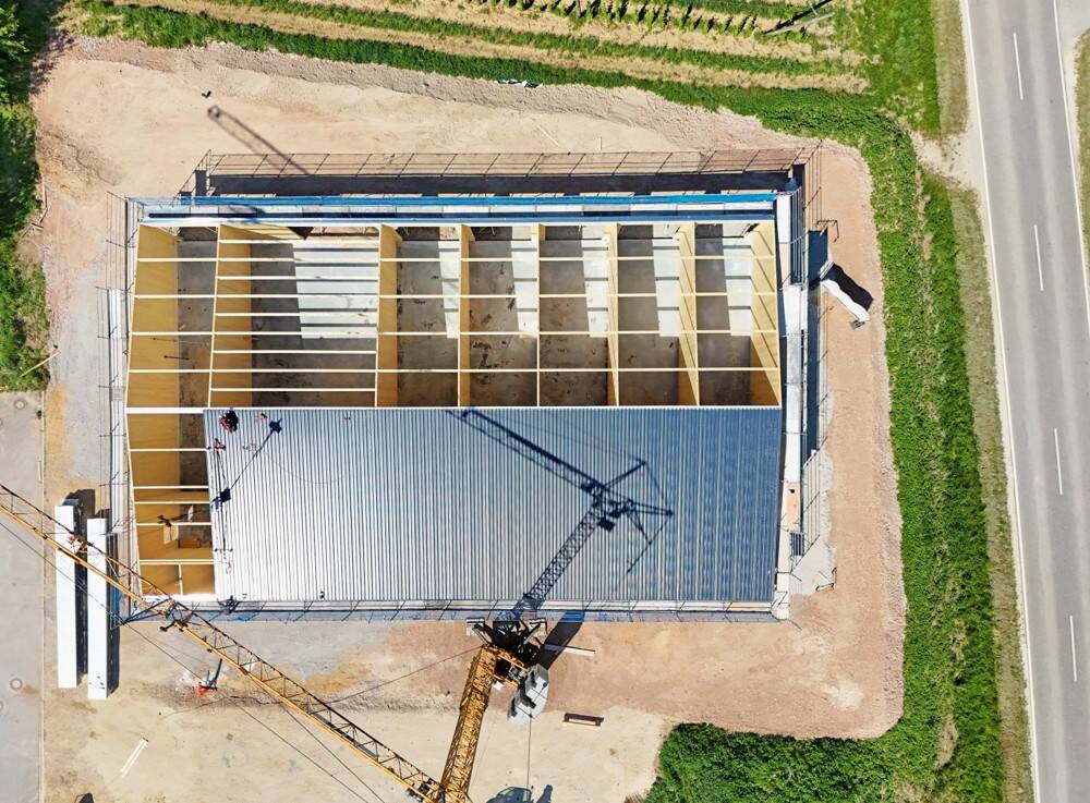 Parkplatz in Kelheim, Germany, Nr. 213515