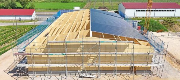 Parkplatz in Kelheim, Germany, Nr. 213515 7