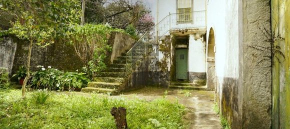 8 bedrooms House in Vale de Cambra, Portugal No. 26978 2