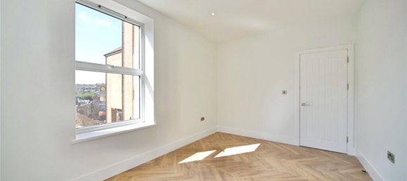 1 bedroom Apartment in Waltham Cross, United Kingdom No. 11527 6