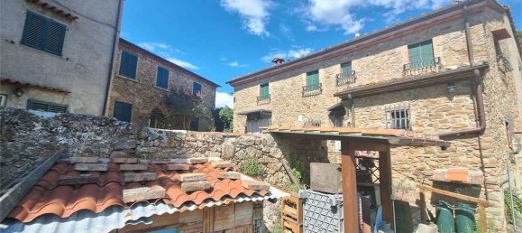 2 bedrooms House in Lamporecchio, Italy No. 281560 7