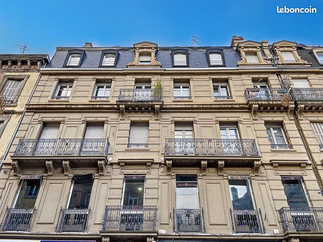 3 chambres Appartement à Strasbourg, France No. 273159