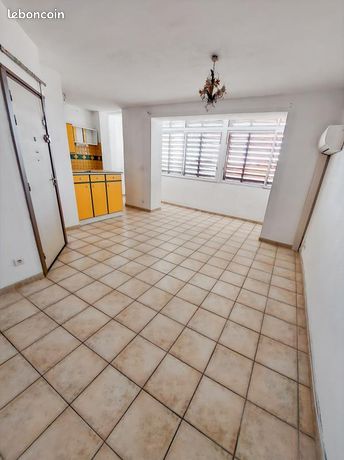 2 bedrooms Apartment in Manosque, France No. 304158