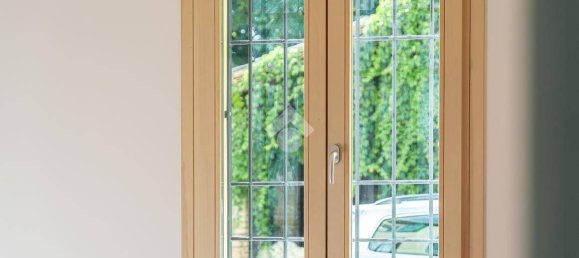 3 bedrooms House in Carpi, Italy No. 282891 13