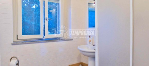 1 bedroom Apartment in Galliate, Italy No. 347097 4