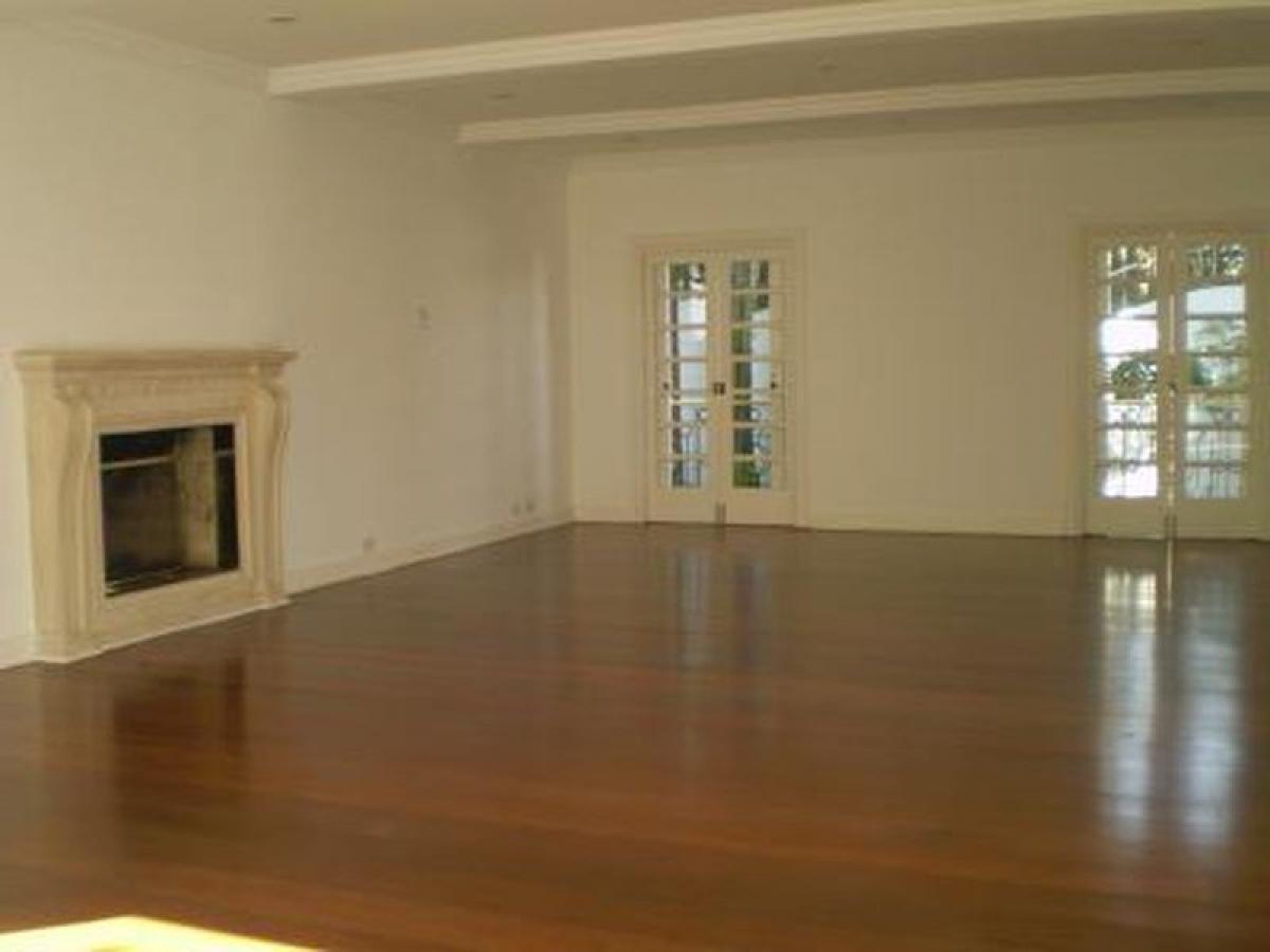 4 bedrooms House in Sao Paulo, Brazil No. 486094