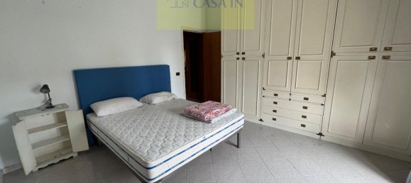 5-salle Appartement à Silvi, Italy No. 23292 16
