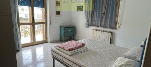 5-salle Appartement à Silvi, Italy No. 23292 17