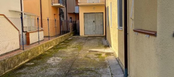 5-salle Appartement à Silvi, Italy No. 23292 4