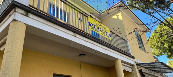 5-salle Appartement à Silvi, Italy No. 23292 5