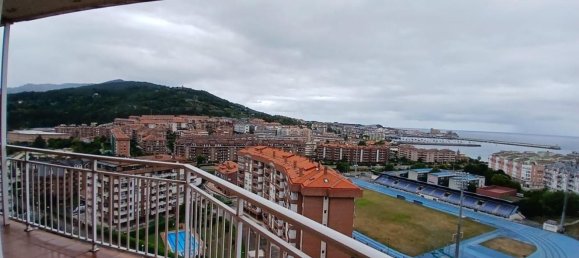 1 bedroom Apartment in Castro-Urdiales, Spain No. 135180 12