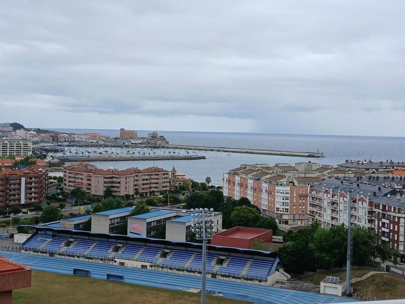 1 bedroom Apartment in Castro-Urdiales, Spain No. 135180