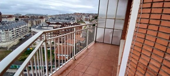 1 bedroom Apartment in Castro-Urdiales, Spain No. 135180 8