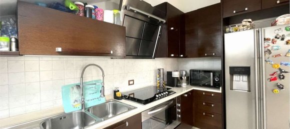 4-salle Appartement à Cislago, Italy No. 334204 24