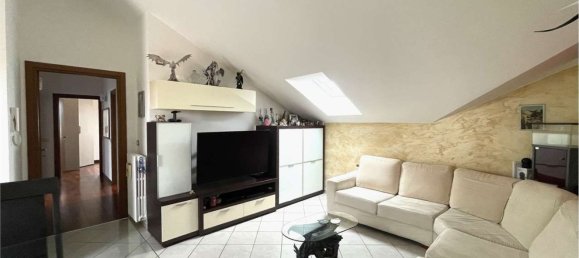 4-salle Appartement à Cislago, Italy No. 334204 20