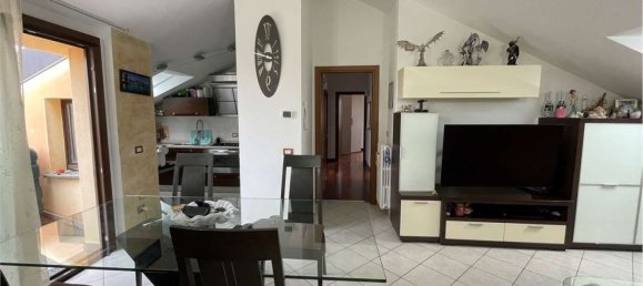 4-salle Appartement à Cislago, Italy No. 334204 21