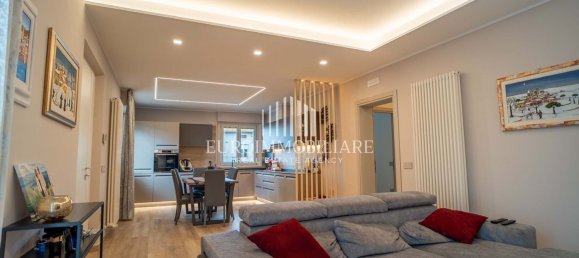 10 rooms Villa in Castiglione del Lago, Italy No. 234584 5