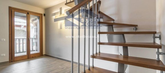 Ático de 2 dormitorios en Urgnano, Italy No. 353802 12