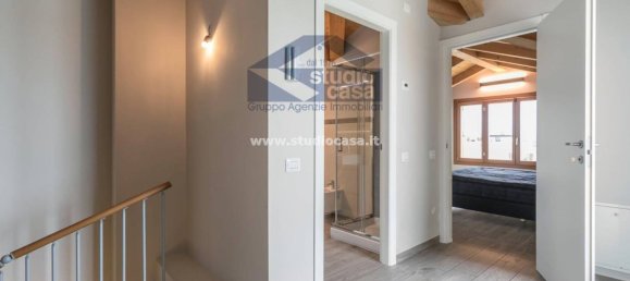Ático de 2 dormitorios en Urgnano, Italy No. 353802 16