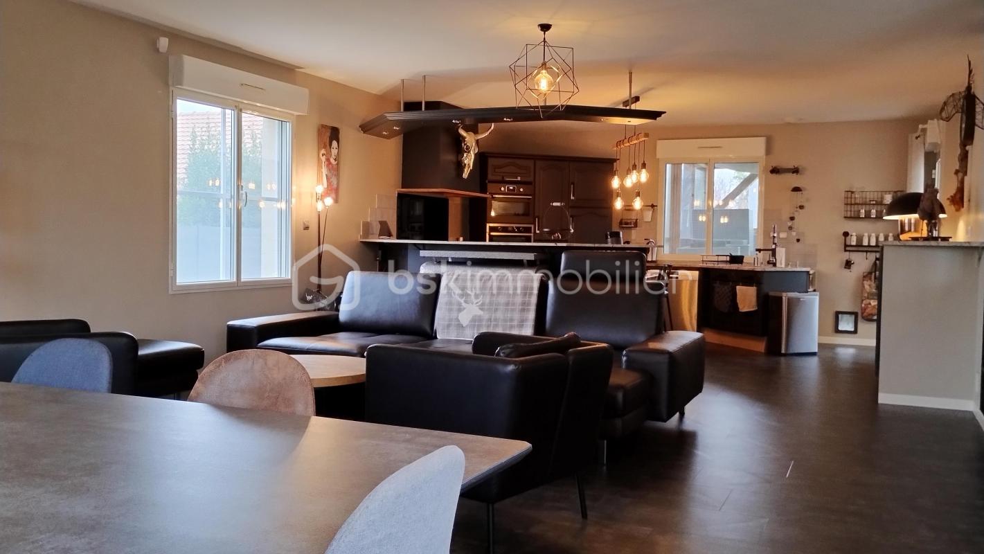 4 Schlafzimmer Haus in Saint-Avertin, France, Nr. 340548