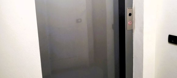 3 chambres Appartement à Cologno Monzese, Italy No. 360664 24