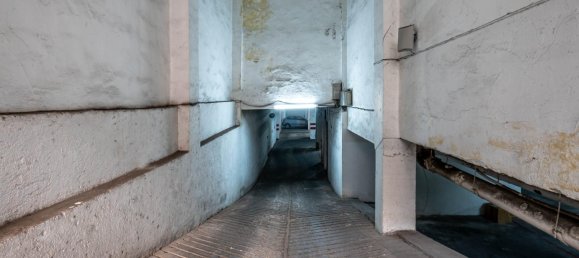  مرآب في Granada, Spain 14متر مربع رقم 166671 9