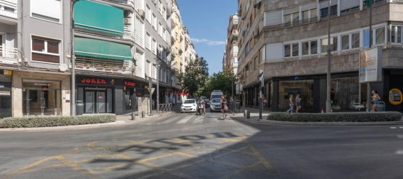  مرآب في Granada, Spain 14متر مربع رقم 166671 17