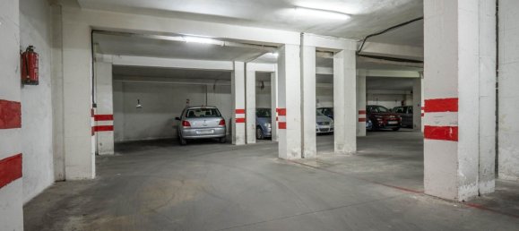  مرآب في Granada, Spain 14متر مربع رقم 166671 4