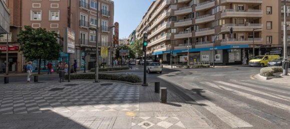  مرآب في Granada, Spain 14متر مربع رقم 166671 15