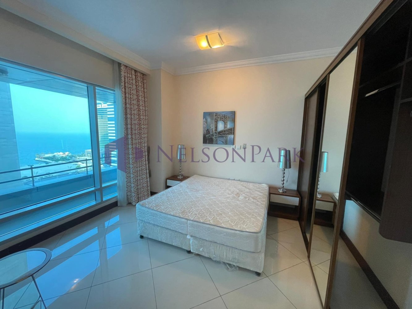 Apartamento T2 em Doha, Qatar N.º 1125
