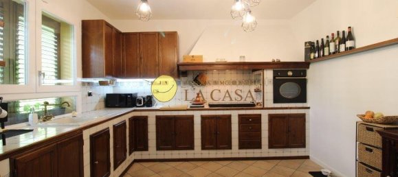 4 bedrooms House in Reggello, Italy No. 314397 5