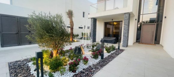 3 bedrooms Townhouse in Yas Island, UAE No. 39139 12