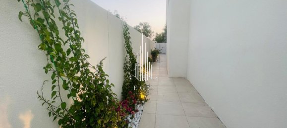 3 bedrooms Townhouse in Yas Island, UAE No. 39139 4
