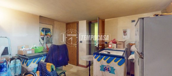 40m² Commercial property in Turin, Italy No. 273114 5