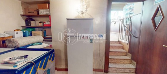 40m² Commercial property in Turin, Italy No. 273114 3