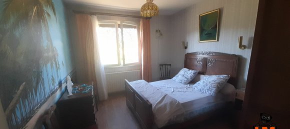 624m² Commercial property in Saint-Leonard-de-Noblat, France No. 105339 12