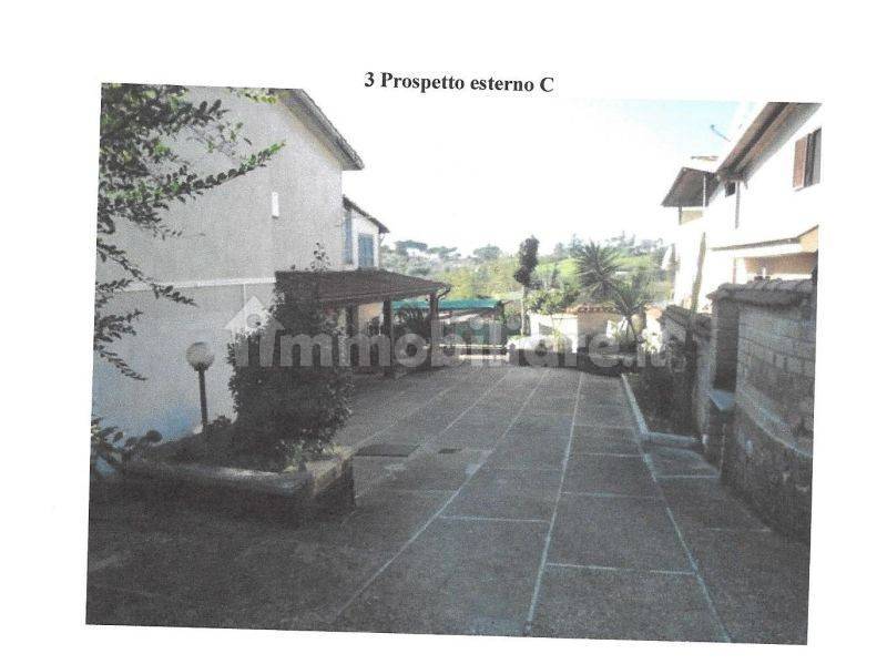 Villa de 2 habitaciónes en Velletri, Italy No. 360341