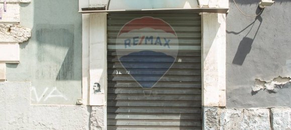 Imóvel comercial de 2 divisões em Catania, Italy N.º 52958 11