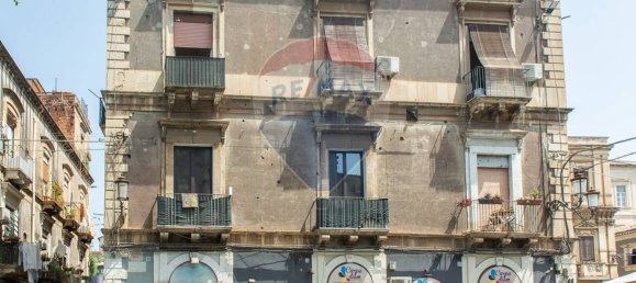 Imóvel comercial de 2 divisões em Catania, Italy N.º 52958 3