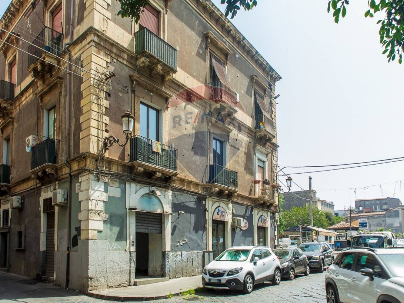 Imóvel comercial de 2 divisões em Catania, Italy N.º 52958