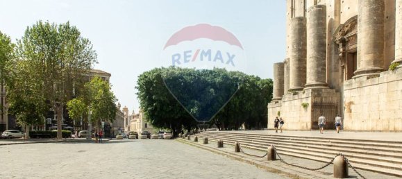 Imóvel comercial de 2 divisões em Catania, Italy N.º 52958 4