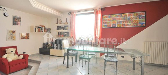 Villa de 5 habitaciónes en Inveruno, Italy No. 20351 9