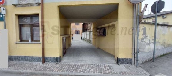 Apartamento de 3 habitaciónes en Gerenzago, Italy No. 181374 22